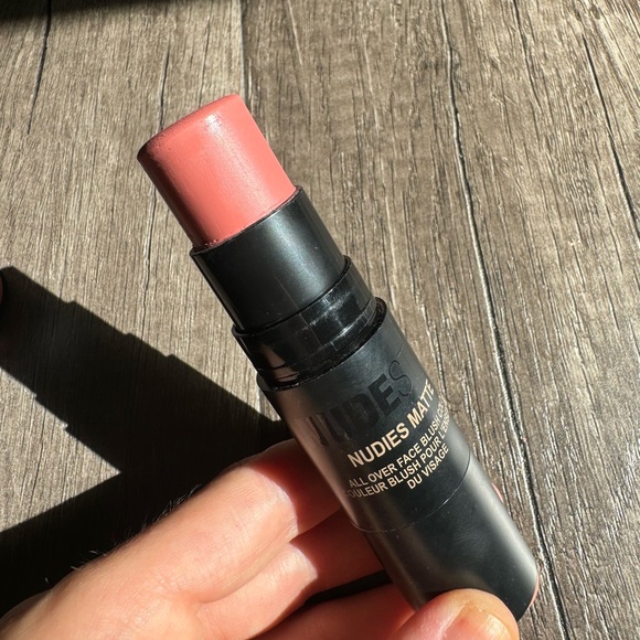 NudeStix - Nudie Matte All Over Face & Blush Colour - Body Language - Picture 3 of 6